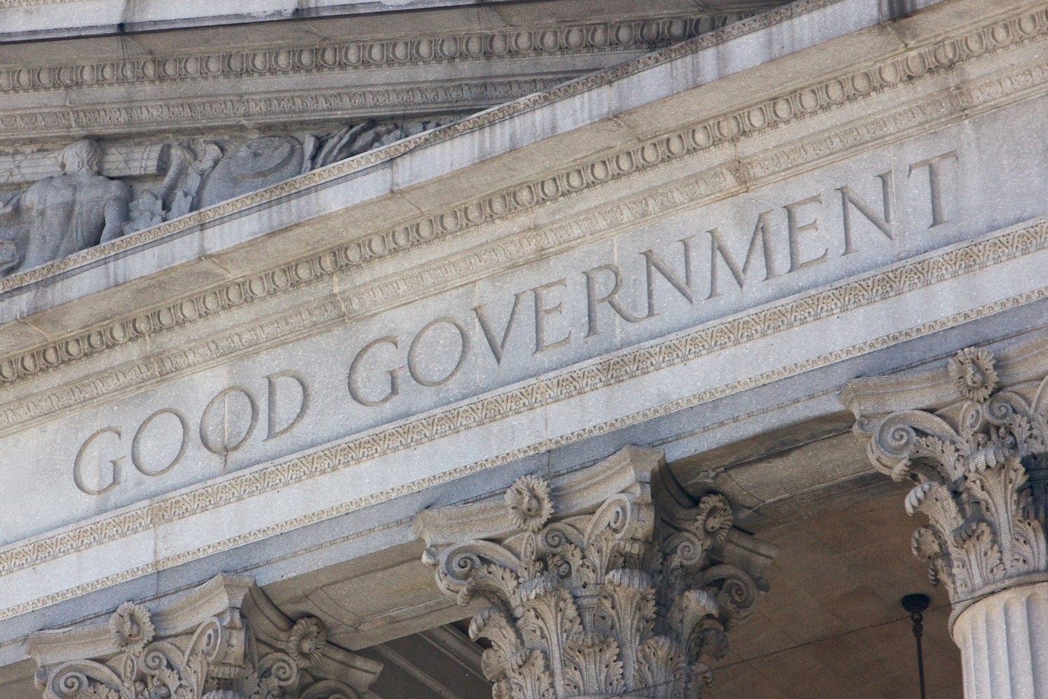 The words "Good Government" on a neoclassical facade. ID 51459059 © Jannis Werner | Dreamstime images.